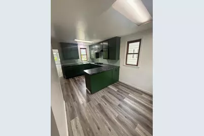 657 Plum Street, Saint Paul, MN 55106 - Photo 8