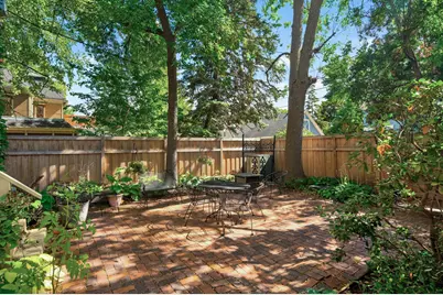 434 Laurel Avenue #2E, Saint Paul, MN 55102 - Photo 34