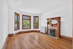 434 Laurel Ave, Saint Paul, MN 55102 - Photo 4