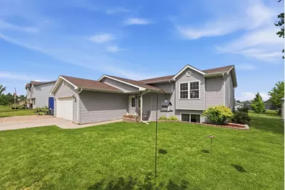 605 W 8th Avenue, Osakis, MN 56360 - Photo 2