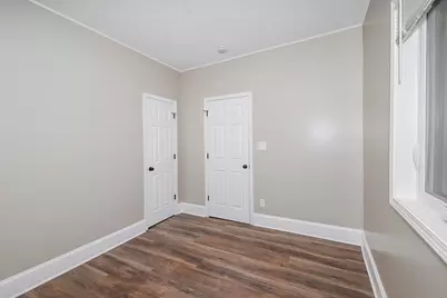 719 W 40th Street, Minneapolis, MN 55409 - Photo 8