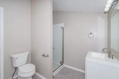 719 W 40th Street, Minneapolis, MN 55409 - Photo 18