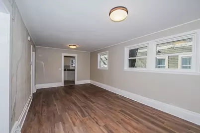 719 W 40th Street, Minneapolis, MN 55409 - Photo 4