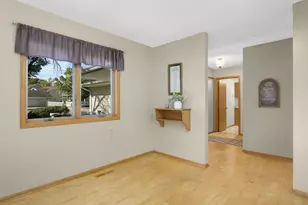 3253 Riverwood Dr, Hastings, MN 55033 - Photo 10