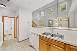 15399 Foliage Ave, Apple Valley, MN 55124 - Photo 10
