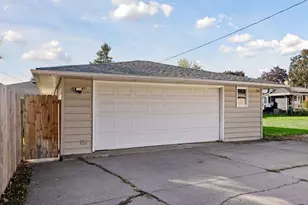 3647 Buchanan St NE, Minneapolis, MN 55418 - Photo 30