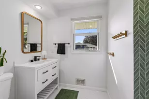 3647 Buchanan St NE, Minneapolis, MN 55418 - Photo 12