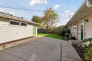 3647 Buchanan St NE, Minneapolis, MN 55418 - Photo 26
