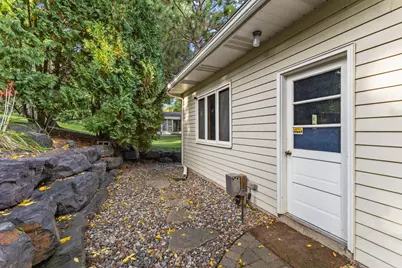 6620 Hillside Lane, Edina, MN 55439 - Photo 84