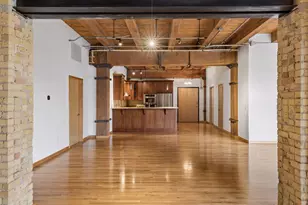 607 Washington Ave S, Minneapolis, MN 55415 - Photo 1