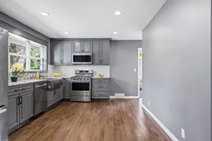 1476 Burns Ave, Saint Paul, MN 55106 - Photo 6