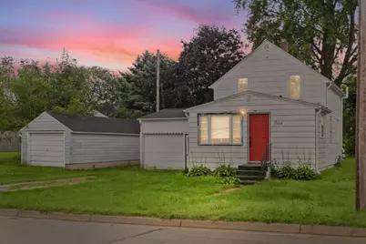 1004 E Main Street, Caledonia, MN 55921 - Photo 1