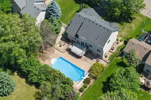 1860 Spinaker Dr, Woodbury, MN 55125 - Photo 40