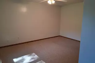 217 W Oak St, Osakis, MN 56360 - Photo 6