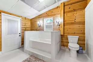317 N Austin Ave, Litchfield, MN 55355 - Photo 12