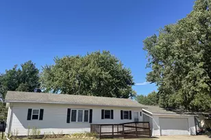 273 E Morgan St, Tracy, MN 56175 - Photo 12