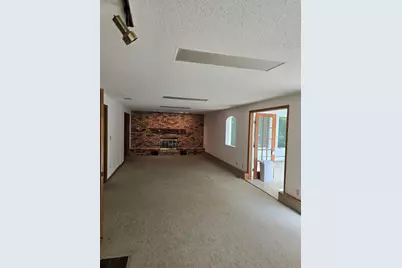 8213 Pleasant View Court, Mounds View, MN 55112 - Photo 10