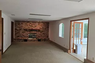 8213 Pleasant View Ct, Mounds View, MN 55112 - Photo 10