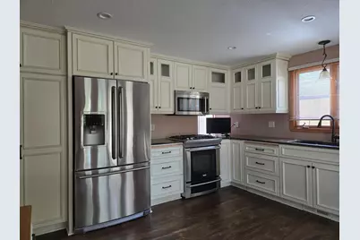 8213 Pleasant View Court, Mounds View, MN 55112 - Photo 6
