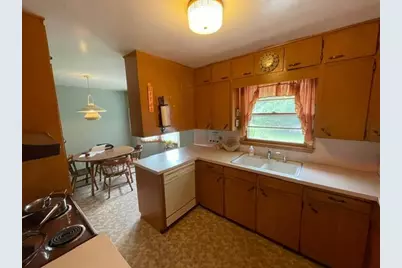 1914 6th Avenue SE, Austin, MN 55912 - Photo 10