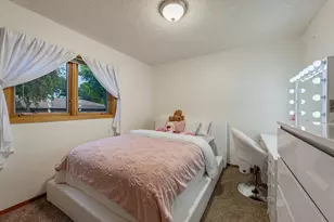 512 Abby Ln, Glencoe, MN 55336 - Photo 14