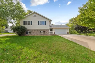 507 43rd Ave NW, Rochester, MN 55901 - Photo 1