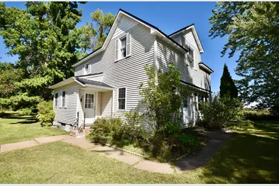 2425 421st Avenue NE, Braham, MN 55006 - Photo 1