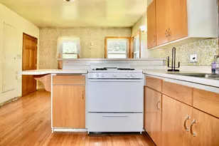 2425 421st Ave NE, Braham, MN 55006 - Photo 14