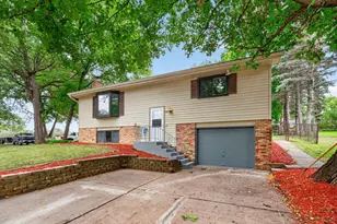 204 7th St S, Buffalo, MN 55313 - Photo 1