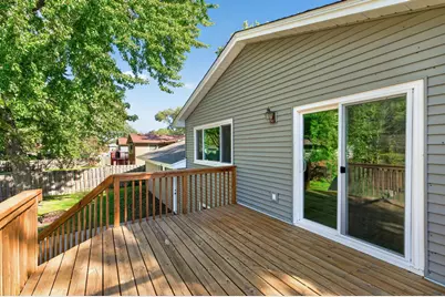 7401 James Avenue N, Brooklyn Park, MN 55444 - Photo 50