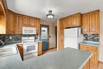 308 SE Oak Street, Brownsdale, MN 55918 - Photo 8