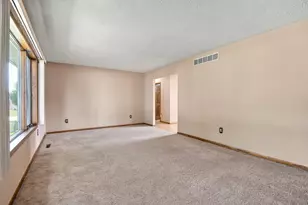 308 SE Oak St, Brownsdale, MN 55918 - Photo 4