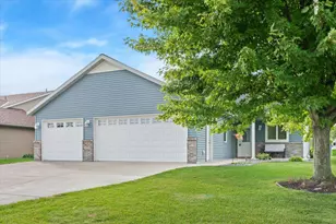1809 7th St N, Sartell, MN 56377 - Photo 2
