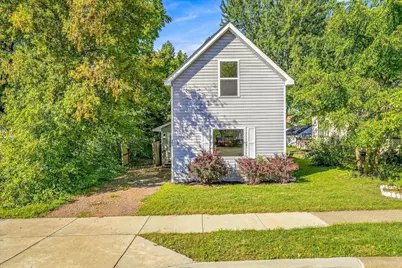 445 W 3rd Street, Rush City, MN 55069 - Photo 1