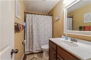 249 Strese Ln, Apple Valley, MN 55124 - Photo 8