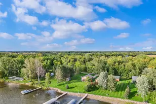 45531 Whispering Sands Ln, Perham, MN 56573 - Photo 4