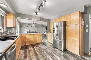 1317 Loring Ave, Detroit Lakes, MN 56501 - Photo 8