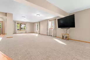 165 W 5th St N, Cottonwood, MN 56229 - Photo 6