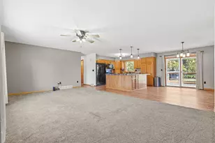 306 W 4th St, Minneota, MN 56264 - Photo 22