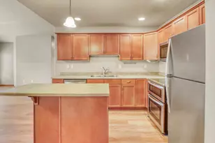 1107 37 Ave S, Moorhead, MN 56560 - Photo 4