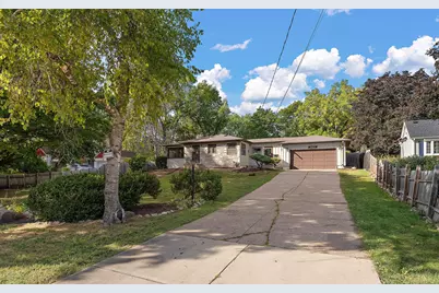 1603 Frost Avenue, Maplewood, MN 55109 - Photo 1