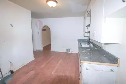 819 1st Avenue NW, Chisholm, MN 55719 - Photo 8