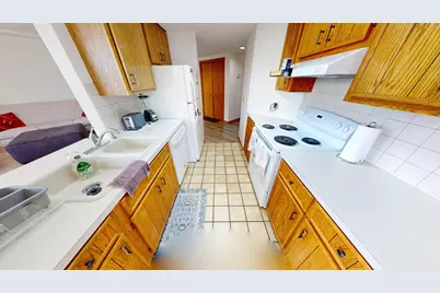 316 Becker Avenue SW #31, Willmar, MN 56201 - Photo 2