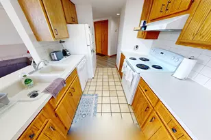 316 Becker Ave SW, Willmar, MN 56201 - Photo 2