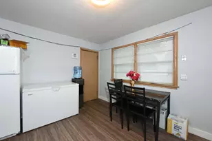 729 Rose Ave E, Saint Paul, MN 55106 - Photo 10