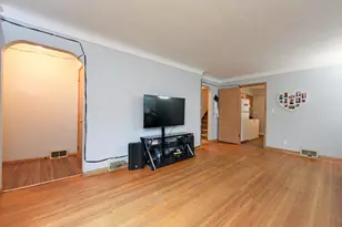 729 Rose Ave E, Saint Paul, MN 55106 - Photo 6