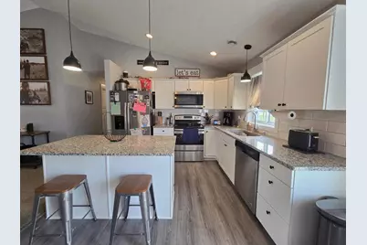 124 Kenna Drive, Le Sueur, MN 56058 - Photo 8