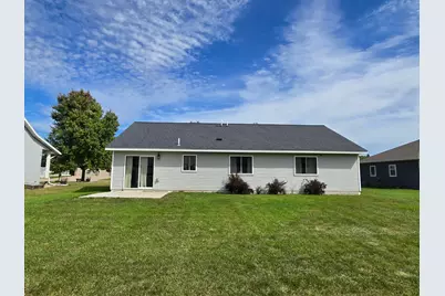 124 Kenna Drive, Le Sueur, MN 56058 - Photo 32