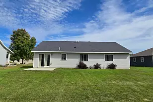 124 Kenna Dr, Le Sueur, MN 56058 - Photo 32