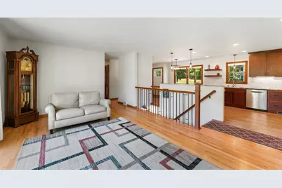 17807 Susan Lane, Minnetonka, MN 55345 - Photo 10